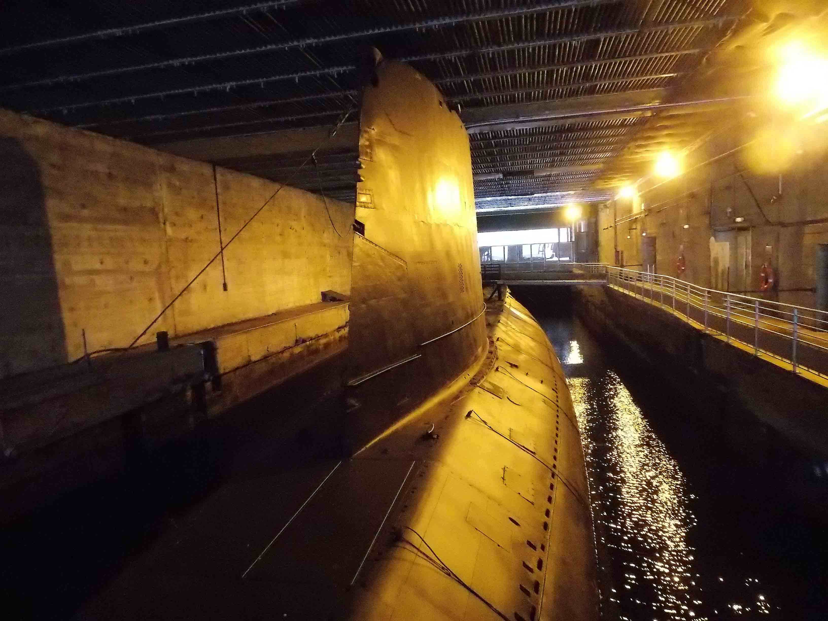 St Nazaire U Boot Espadon www panzer bau de/diorama/militär/1:35