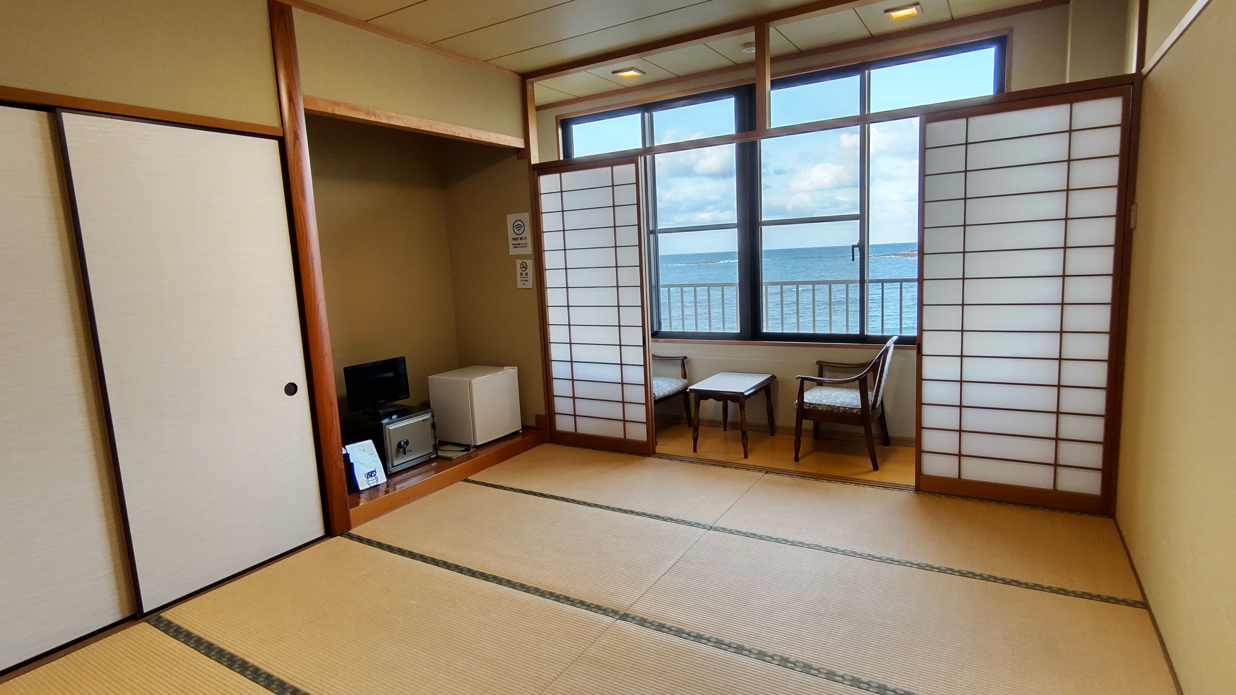 喜八荘 宿泊・宴会 旅館 喜八荘 御食事処きはち 福岡県糸島市