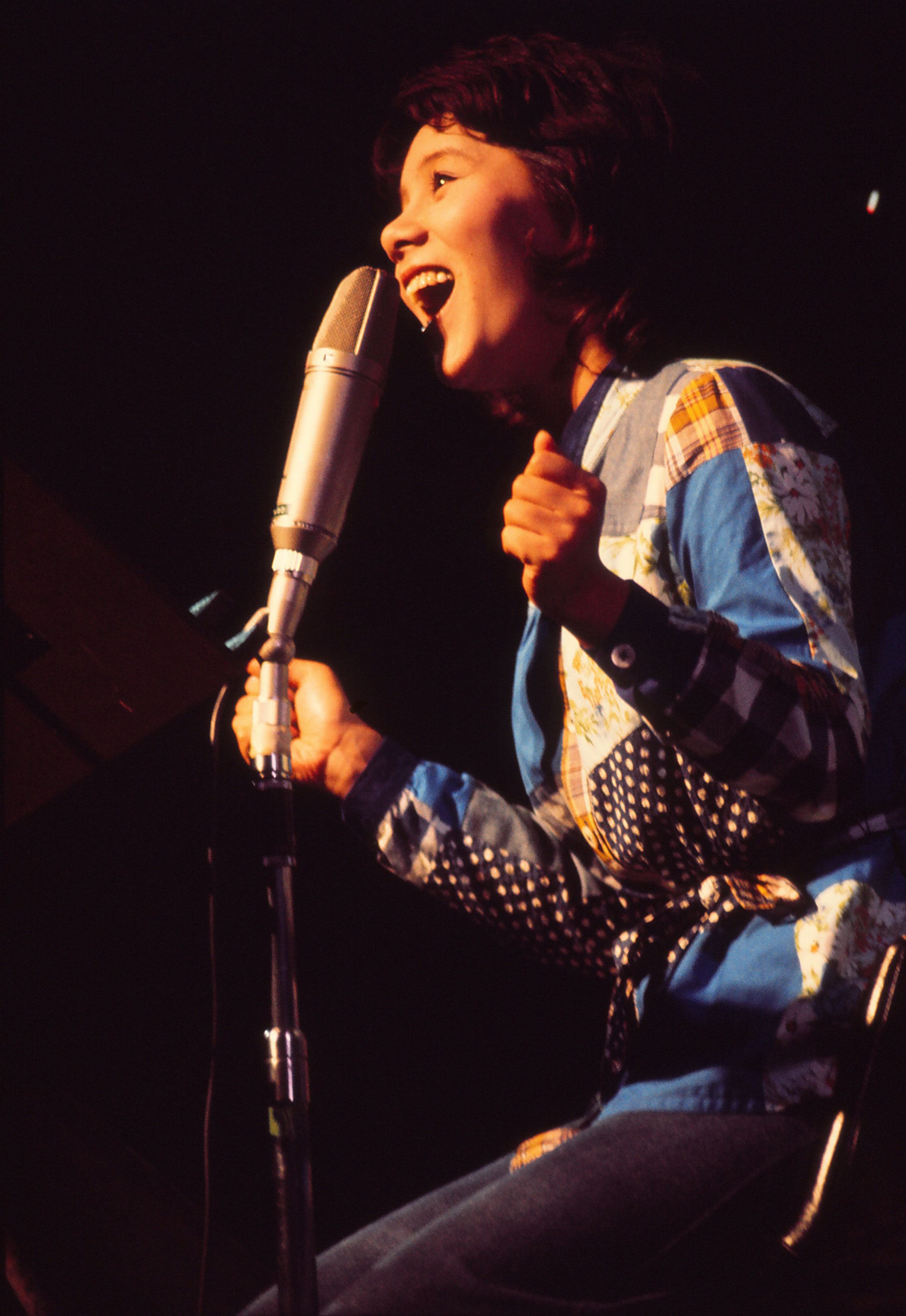 1973年／冬の手編み。主婦と生活12月号第一付録。【98ページ　天地真理】。 1973年／冬の手編み。主婦と生活12月号第一付録。【98ページ