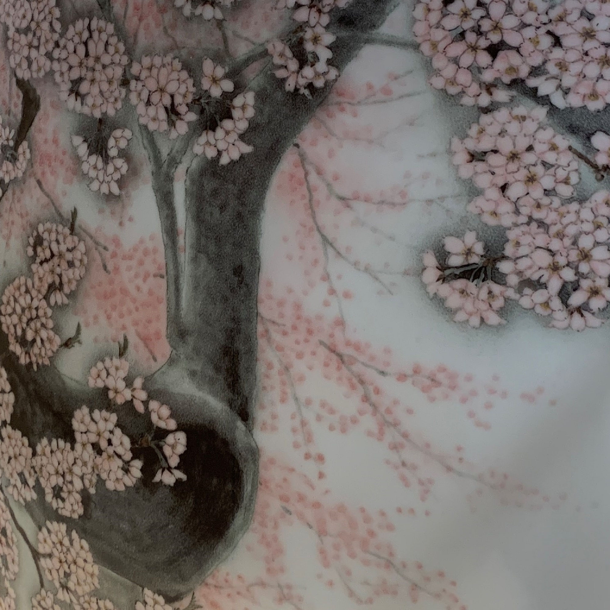 末岡信彦 色絵藤之図八角壷 共箱　色絵磁器 末岡信彦 色絵藤之図八角壷 共箱色絵磁器