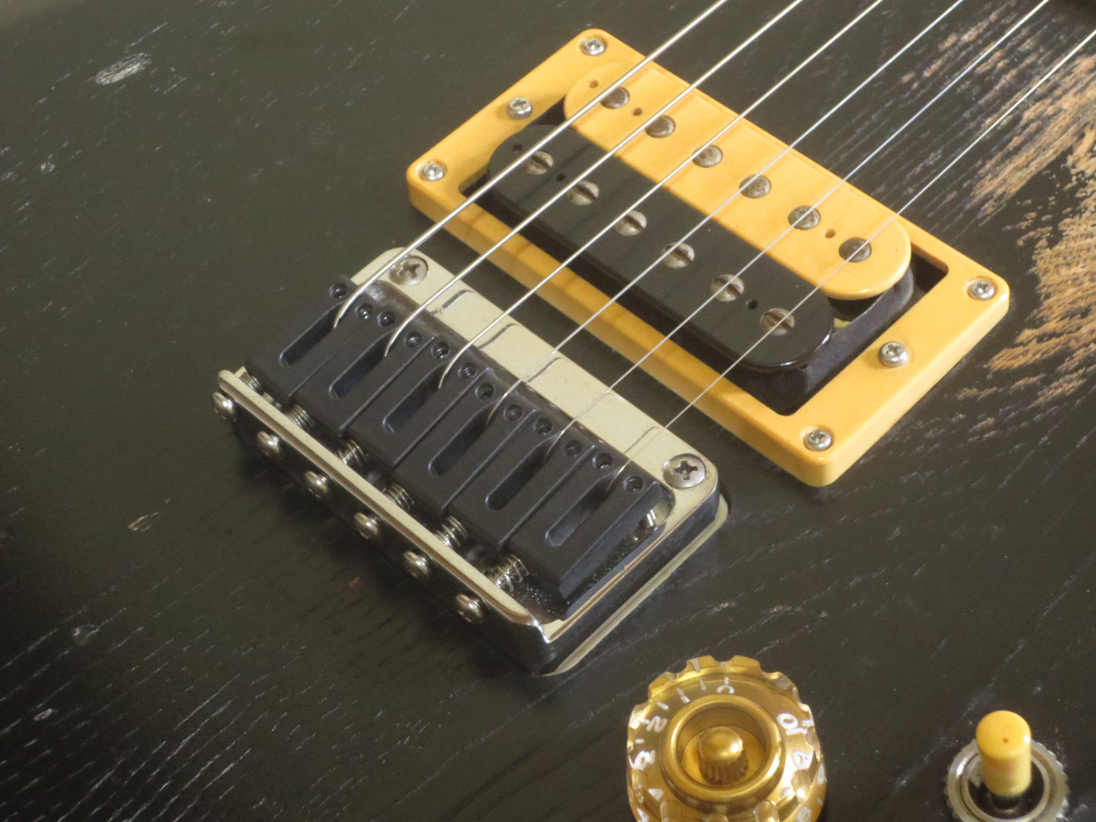 レストアベース　アリアプロⅡ CSタイプ ケーラートレモロ マウント ギター 販売中】Aria Pro II ZZ CUSTOMを徹底レビュー【ギター紹介