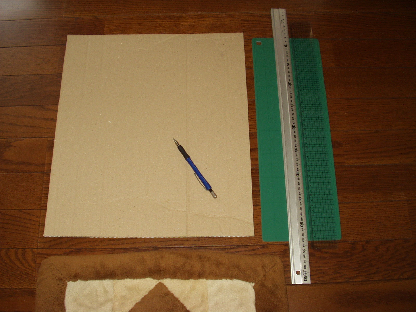 箱形ギタースタンドをdiy Studiogakuan ページ 箱形ギタースタンドをdiy Studiogakuan ページ