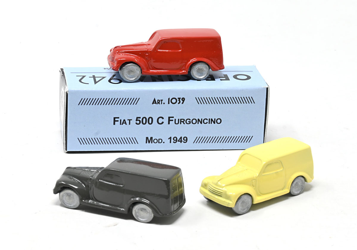 D.A.Y. Republic Rosso, scala 1:40, in metallo pressofuso, 4 x 4, giocattolo per auto e