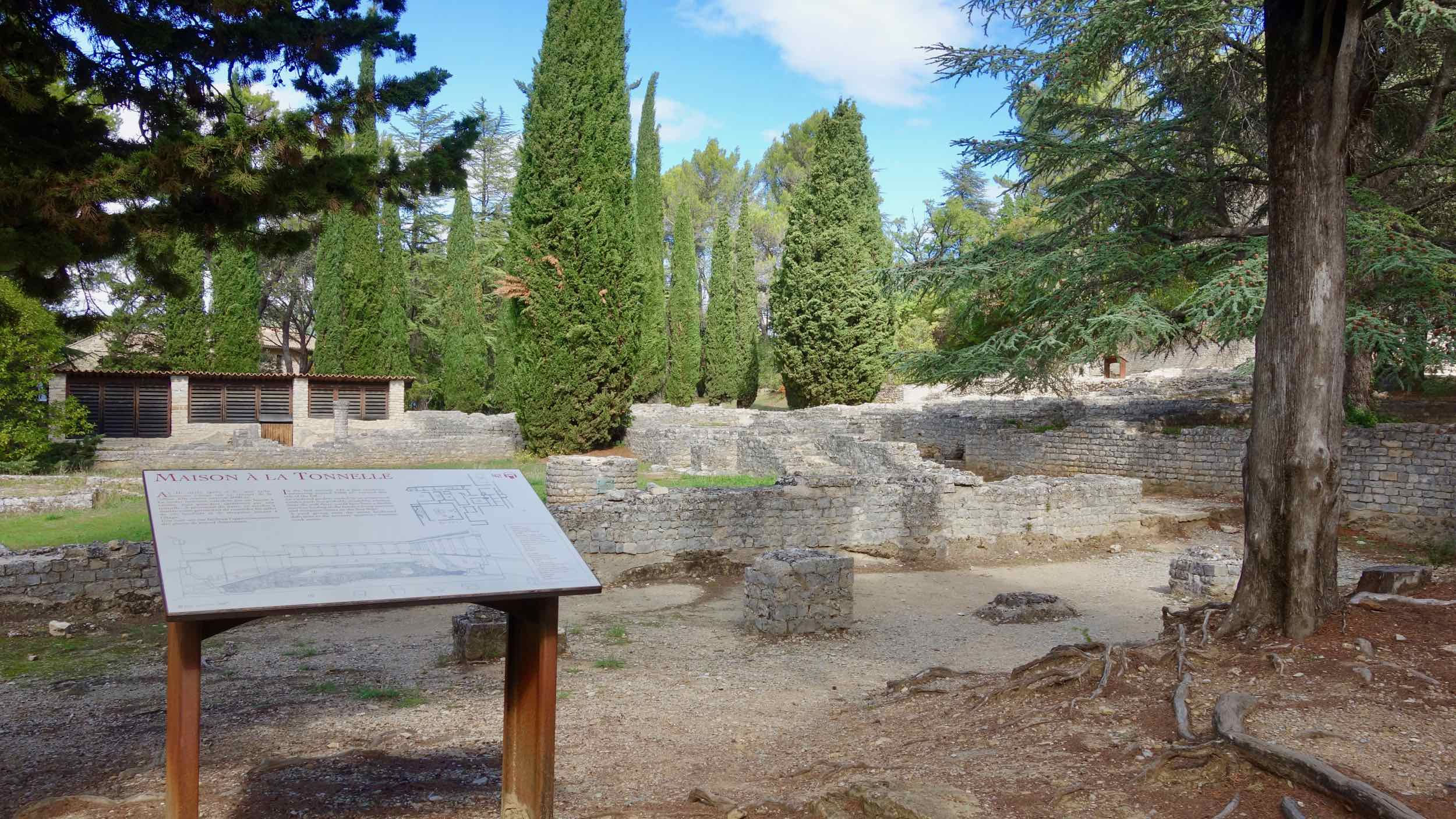 VaisonlaRomaine Sehenswürdigkeiten, Markt, Camping Tipps