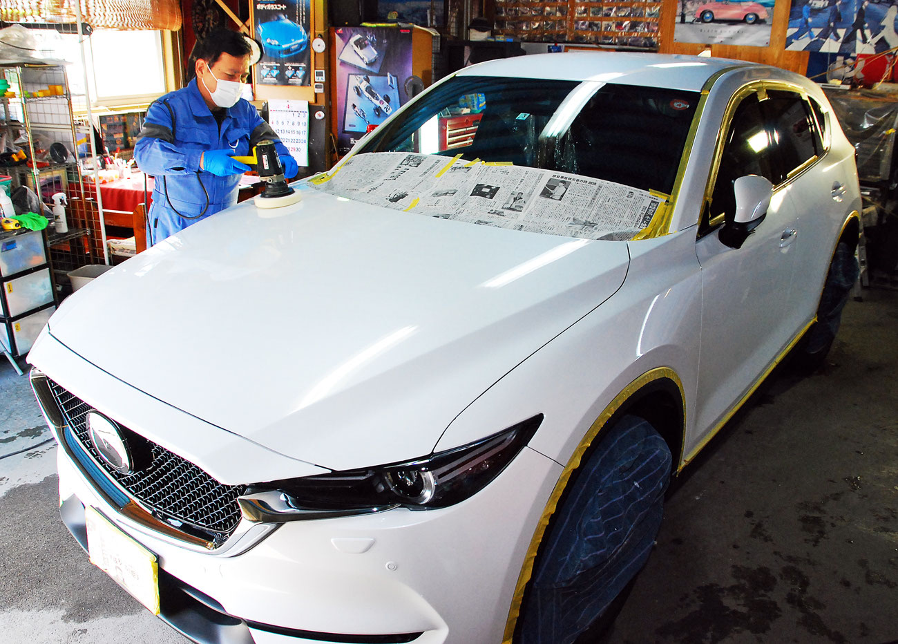 マツダ・CX-5」スノーフレイクホワイトパールマイカの磨き＆ボディ