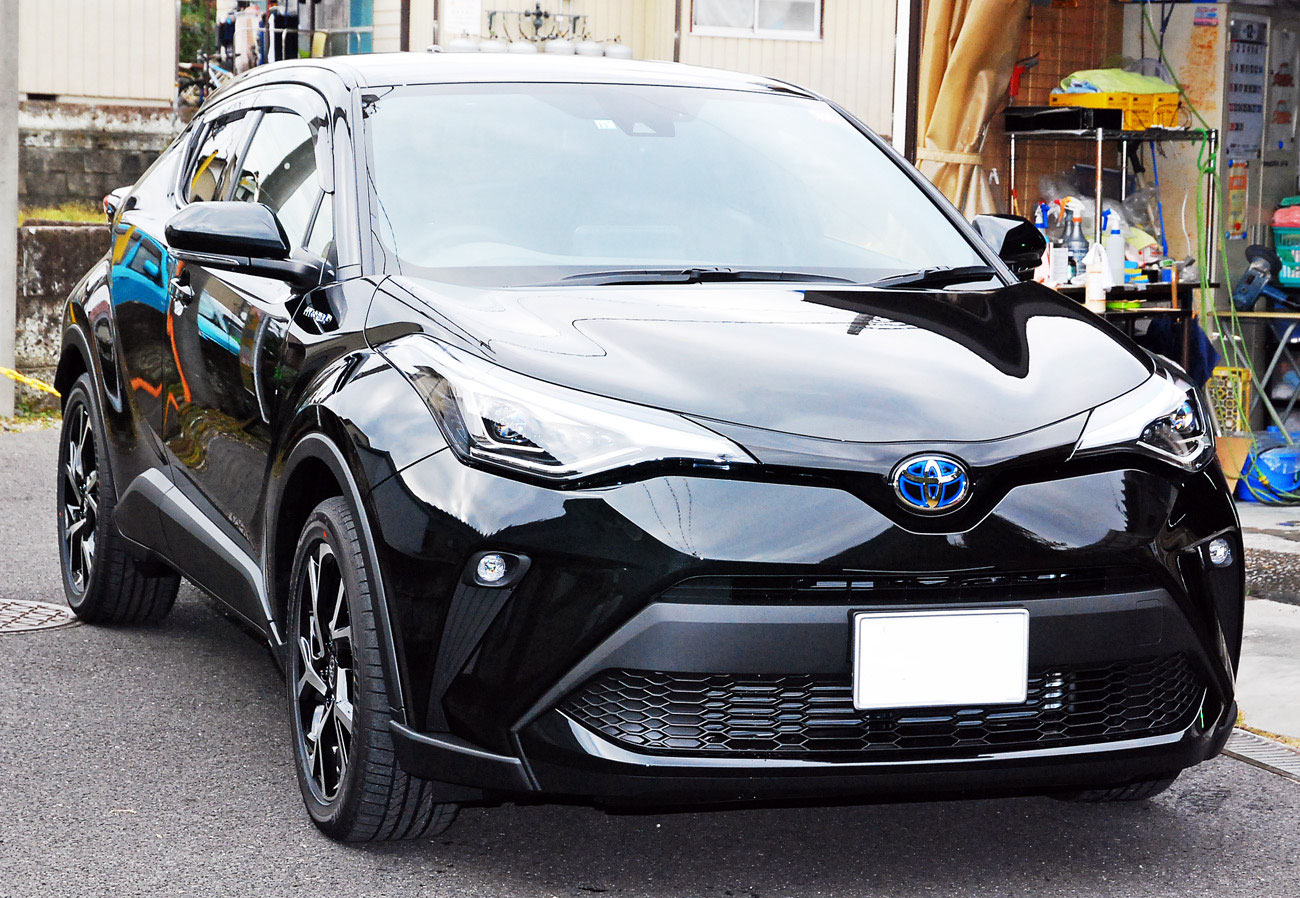 トヨタ C Hr ブラックマイカ 新車の磨き ボディガラスコーティング 飯野自動車コーティング 飯野自動車コーティング 実績31年 トヨタ C Hr ブラックマイカ 新車の磨き ボディガラスコーティング 飯野自動車コーティング 飯野自動車コーティング 実績31年