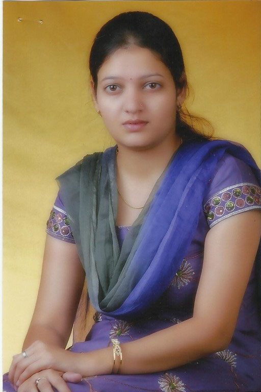 Marathi Female Pavani Marriage Bureau Second marriage or remarriage or divorcee marriage matrimony for all communities. marathi female pavani marriage bureau