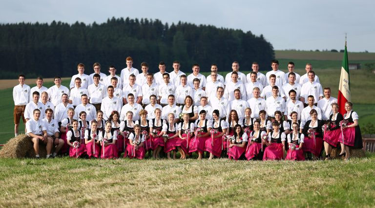 Unsere Burschen Madlverein Oberzeitlbach e.V.