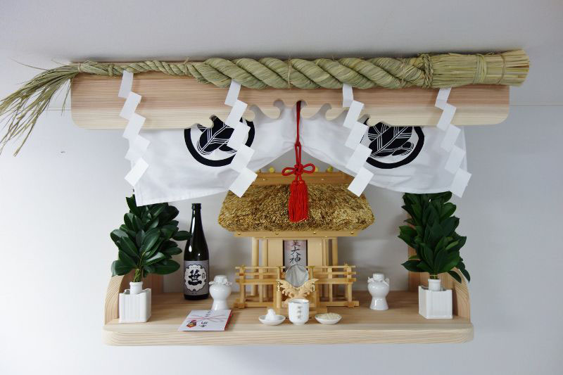 神棚 宮形 棚板 神具 の選び方と組み合わせ 神棚の販売 製作 設置なら福岡の伝統風水オフィス大渓水 神棚 宮形 棚板 神具 の選び方と組み合わせ 神棚の販売 製作 設置なら福岡の伝統風水オフィス大渓水
