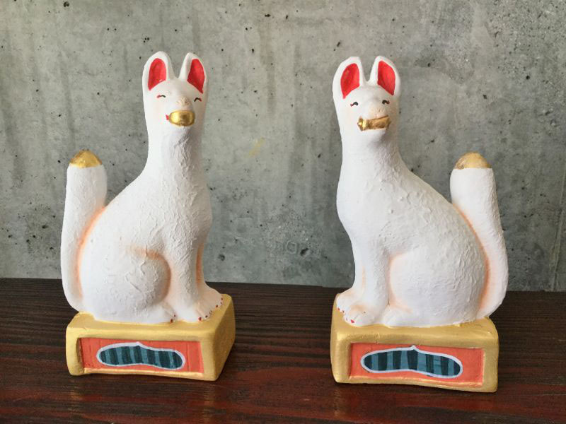 お稲荷様には専用の神棚を設置します 神棚の販売 製作 設置なら福岡の伝統風水オフィス大渓水