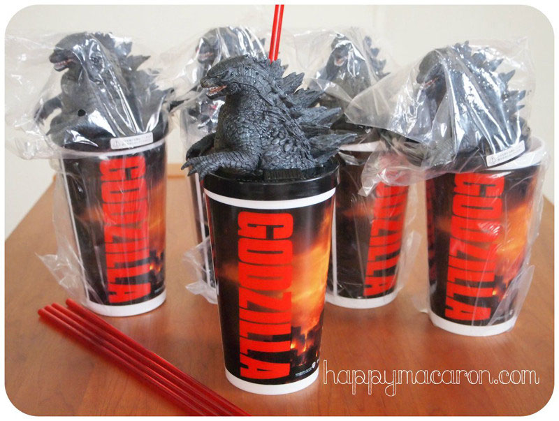 ゴジラ】ドリンクキャップ 映画 ゴジラ-1.0』公開記念！最強の怪獣王