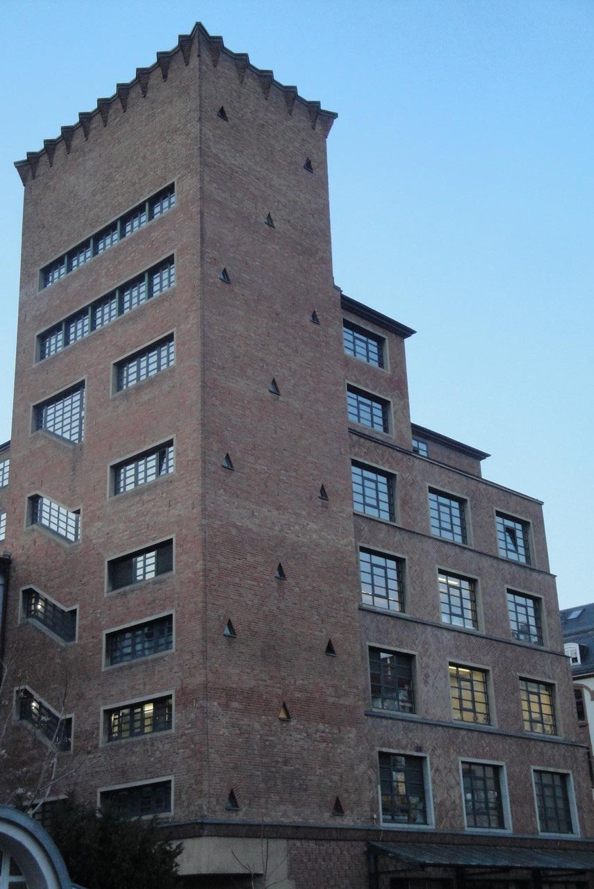 Banker kennenlernen frankfurt