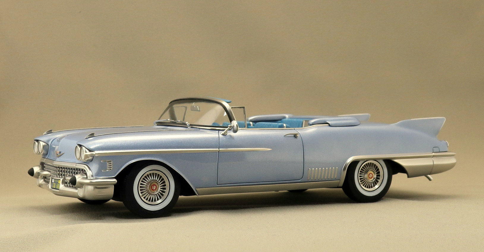 激レア！マスダヤ　プレニカ　キャデラック　エルドラド 並行輸入品】 1:18 1959年型キャデラック エルドラド エルビス