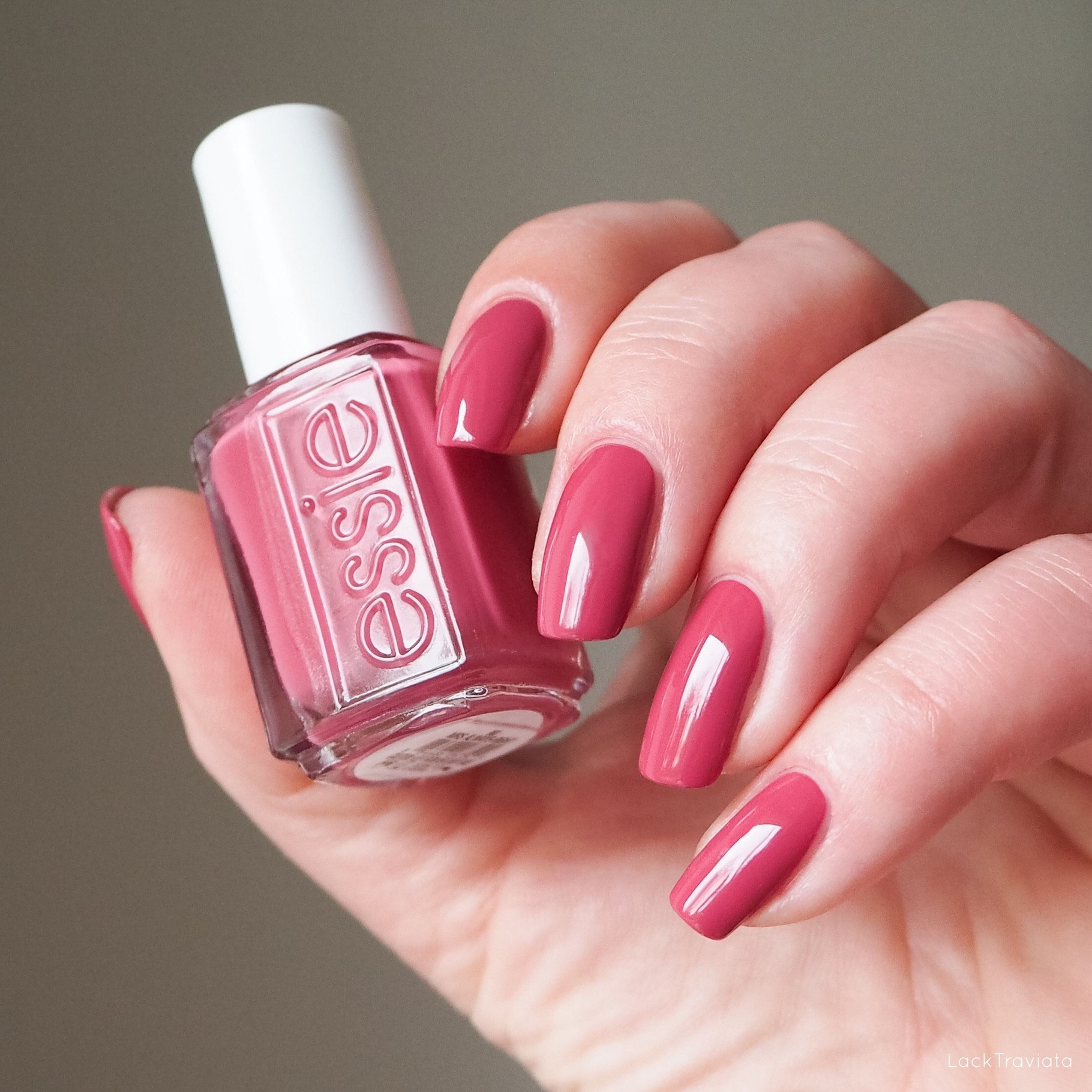 essie • mrs. alwaysright • Bridal Collection 2016 LackTraviata