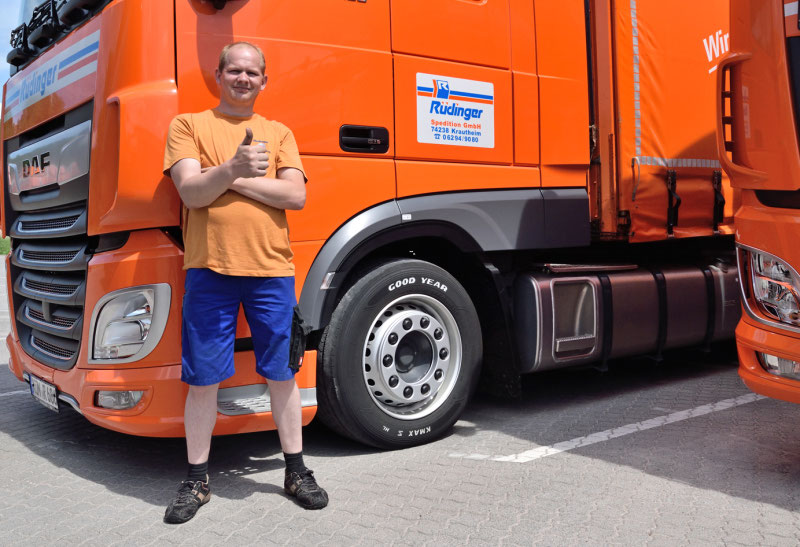 Jobangebot Lkw-Fahrer/Berufskraftfahrer - Rüdinger Spedition