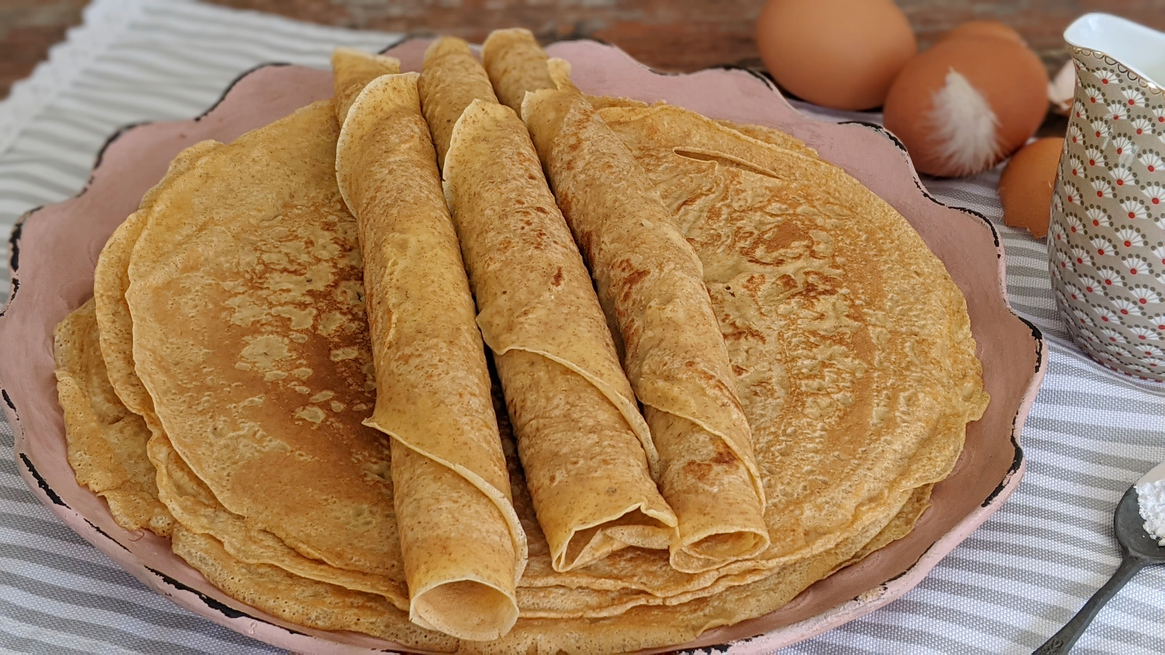 Dinkel-Vollkorn-Pfannkuchen - LelaLecker die Küchenfee aus Hohenlohe Dinkel-Vollkorn-Pfannkuchen - LelaLecker die Küchenfee aus Hohenlohe