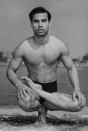 BIKRAM CHOUDHURY Bikram Hot Yoga Basel die neue Art der Fitness in
