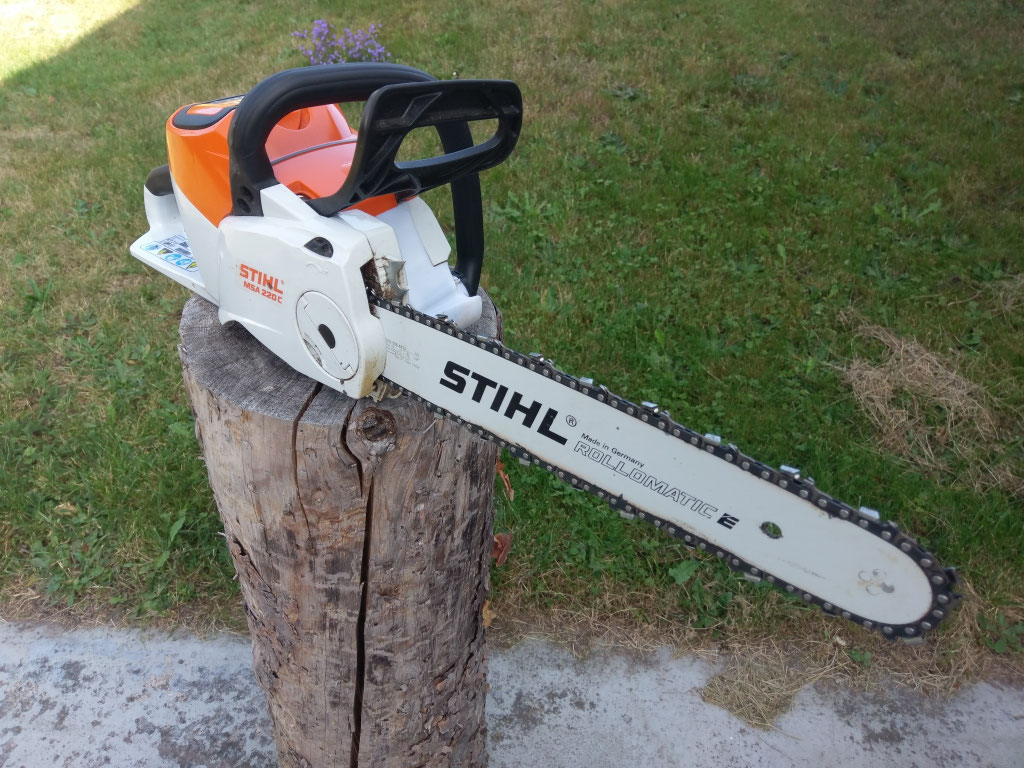 Stihl MSA 220 C Bieckers Motorsaegen