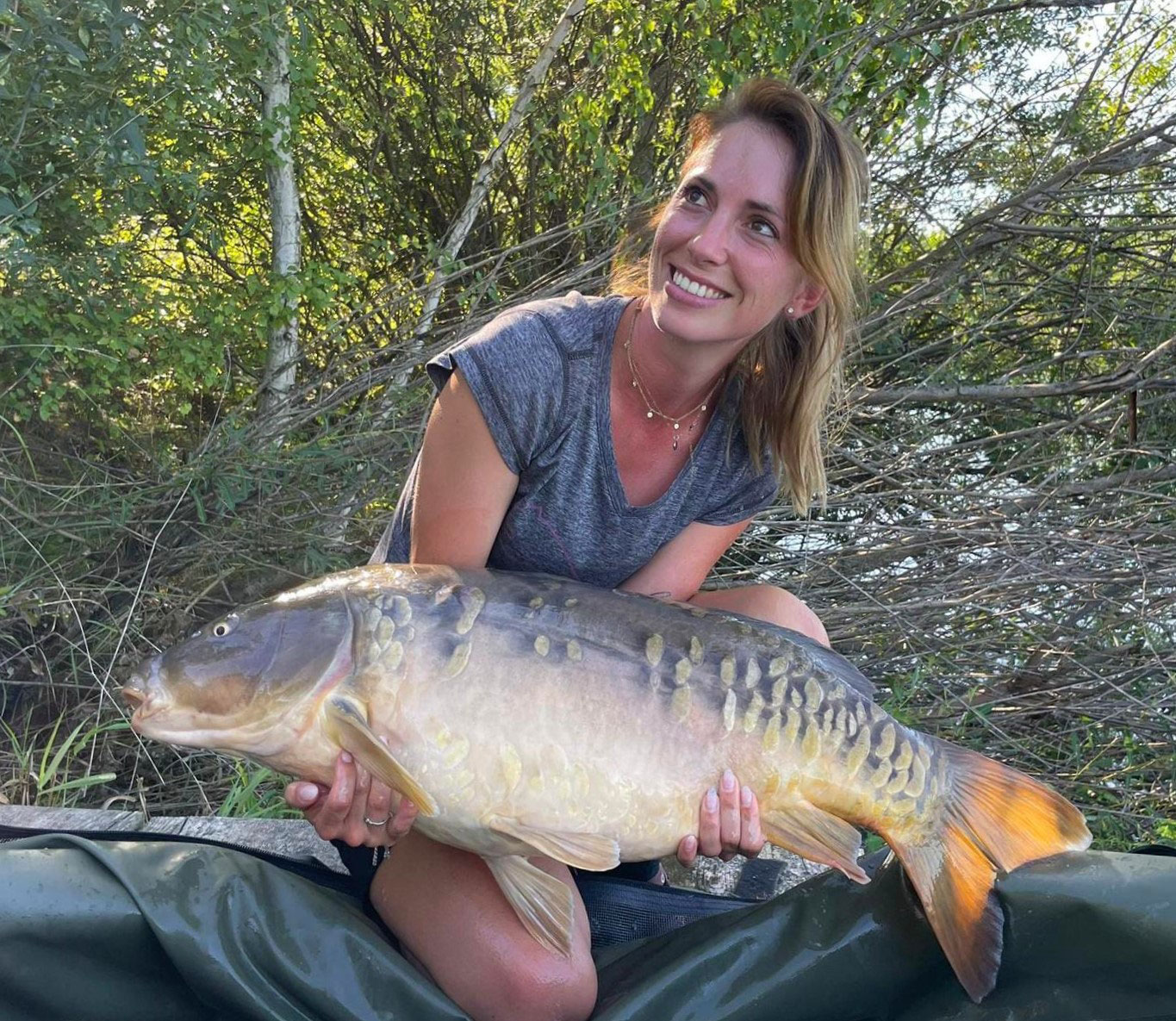 Catch & Release Karten für Gastangler 10ha Teich mit schweren Karpfen
