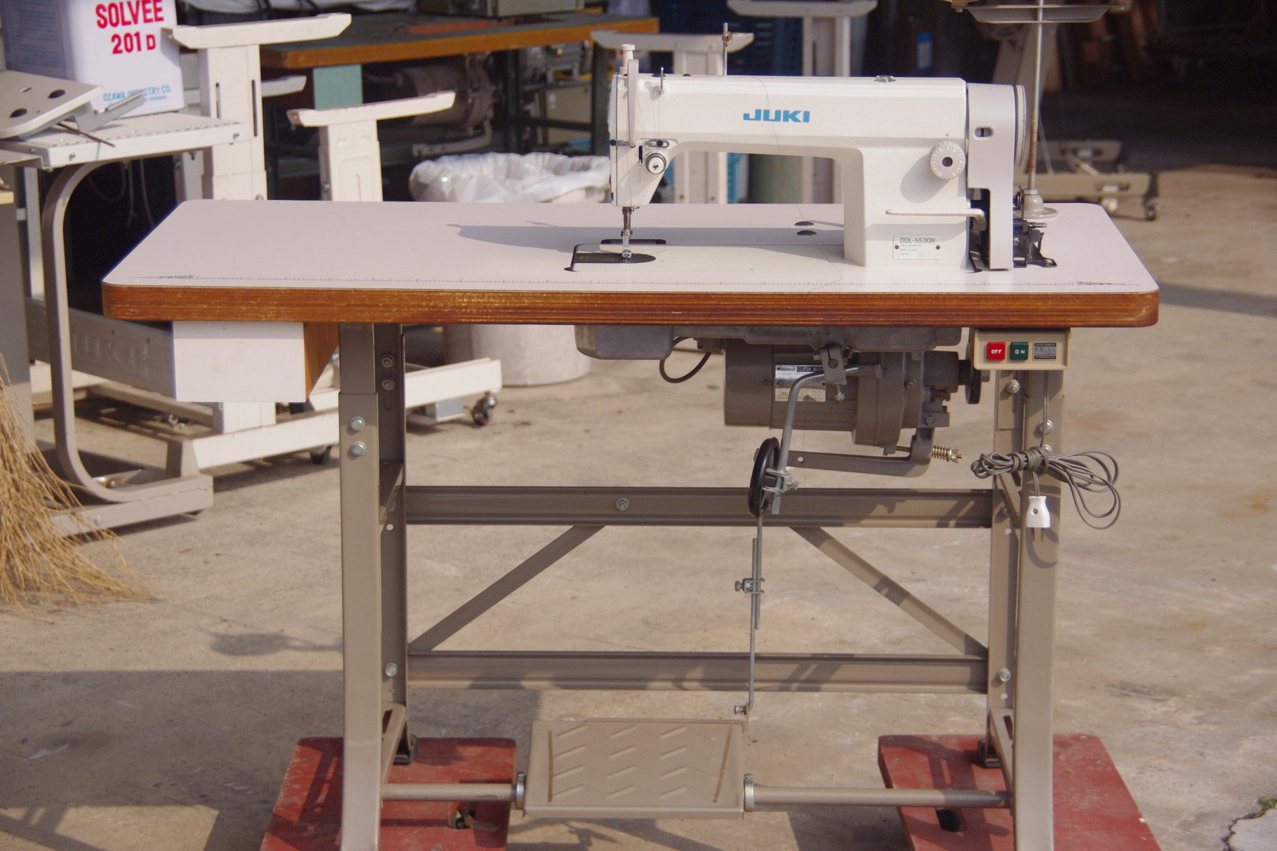 JUKI DDL5530N 中古工業用本縫いミシン 新中古工業用ミシンの販売 サンミシン工業