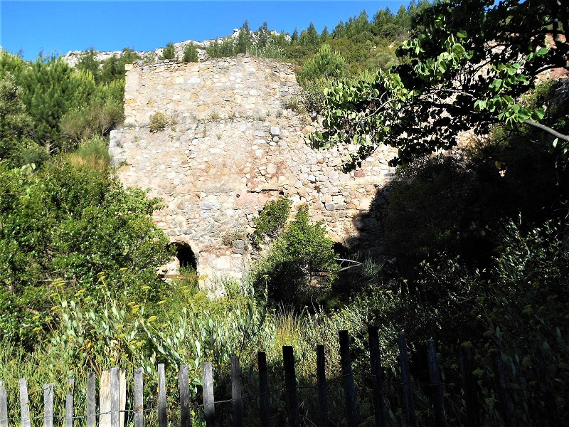 La Glacière de Saint Pons (Massif de la Sainte Baume) Site de Marche et Rêve Istres