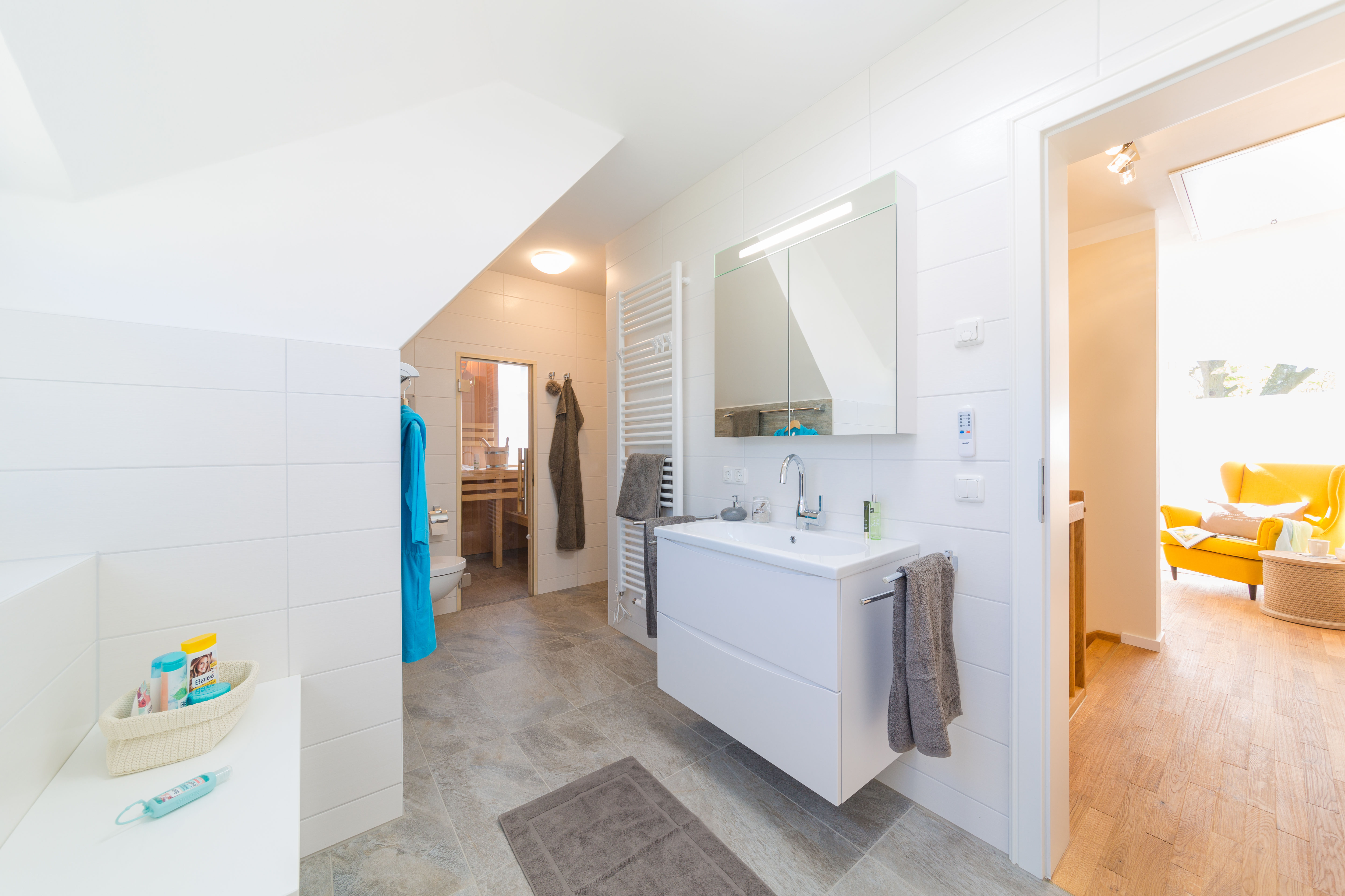 Bad mit Sauna - ferienhaus-kluevers Webseite!