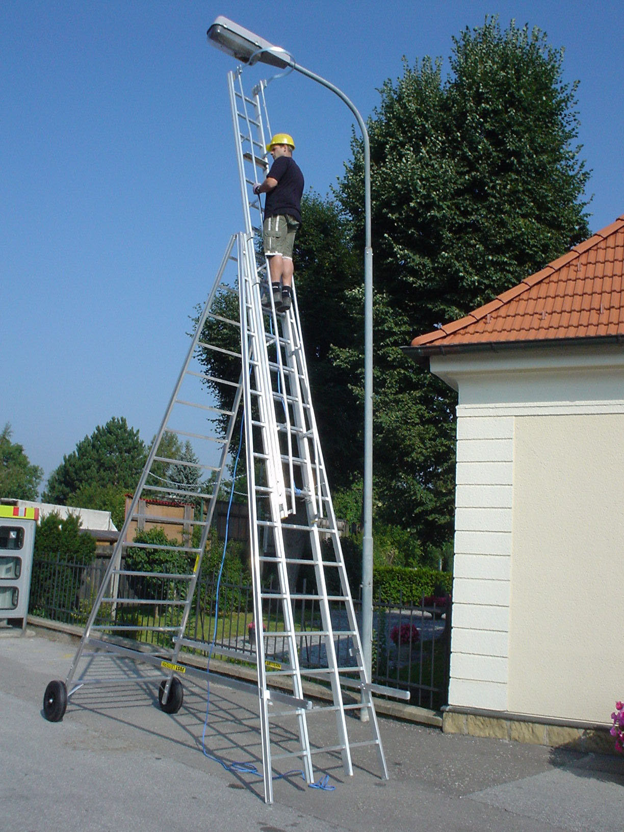 Maintenance ladders leicht, schnell, sicher
