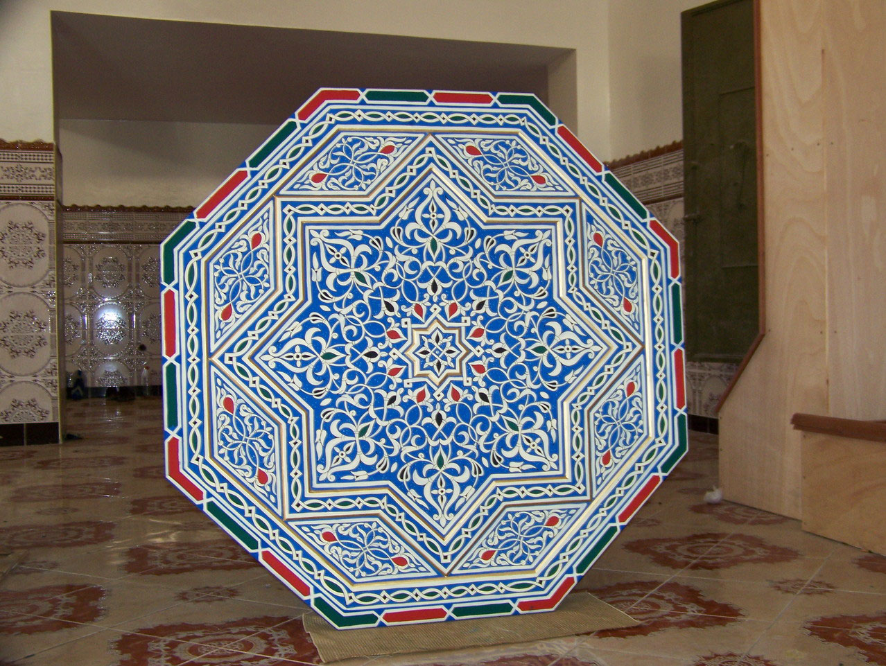 Peinture Sur Bois Traditionnelle Travaux De Rénovation Marrakech