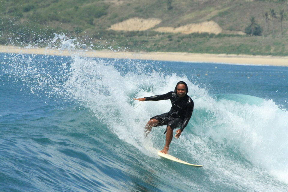 lombok surf guide ロンボク サーフガイド