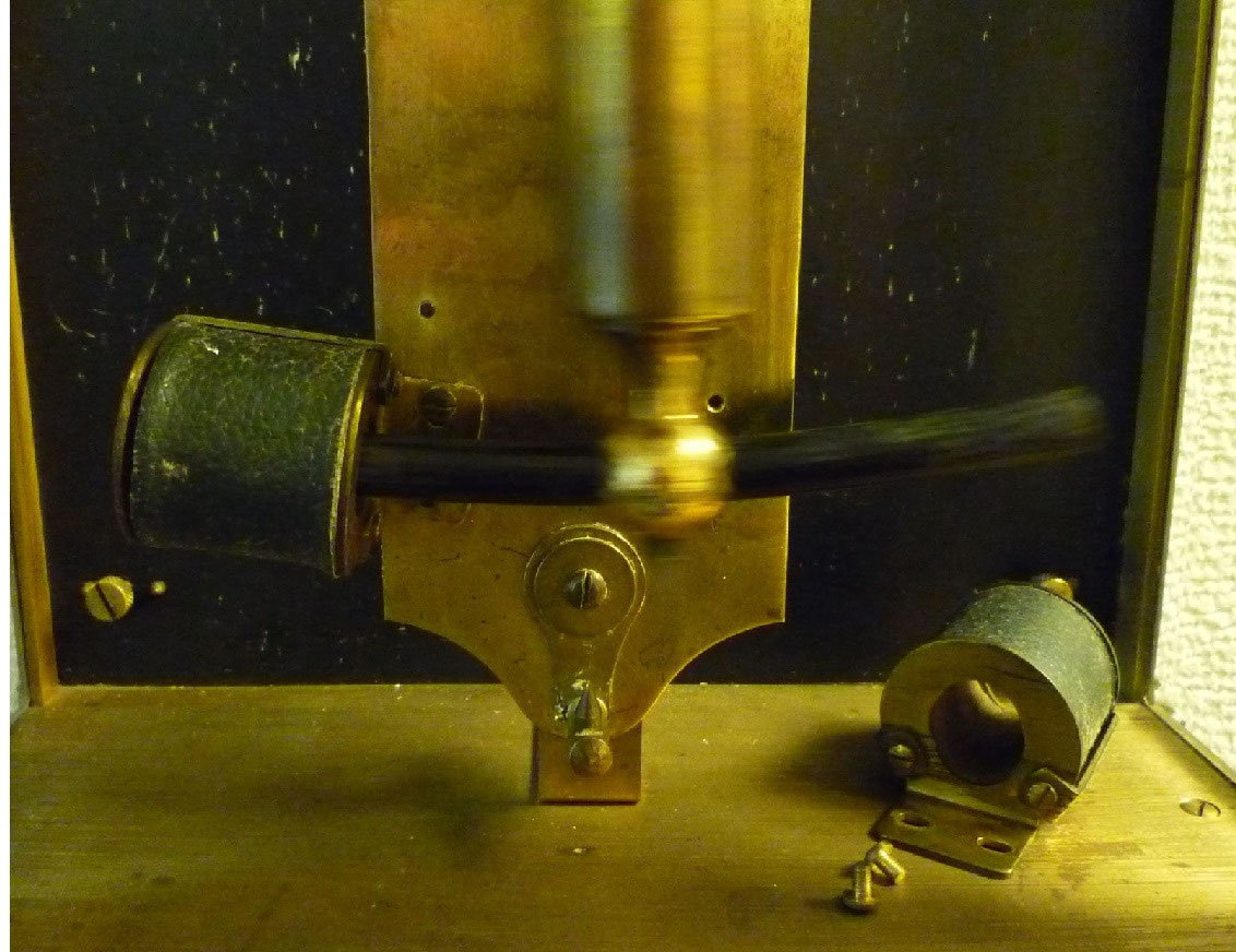 ATO電池式柱時計オーバーホール （Leon Hatot and ATO electric