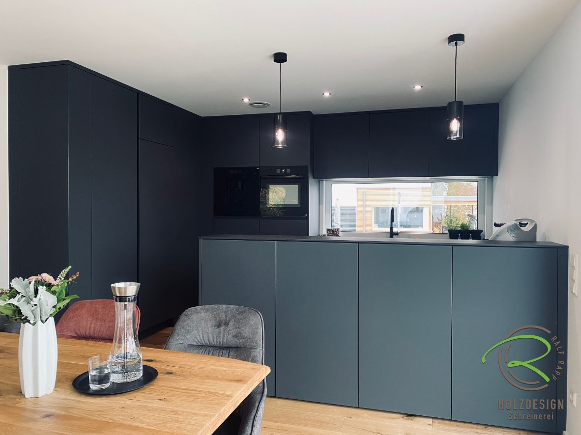 Graue Küche - Zeitlos elegant - Holzdesign Rapp