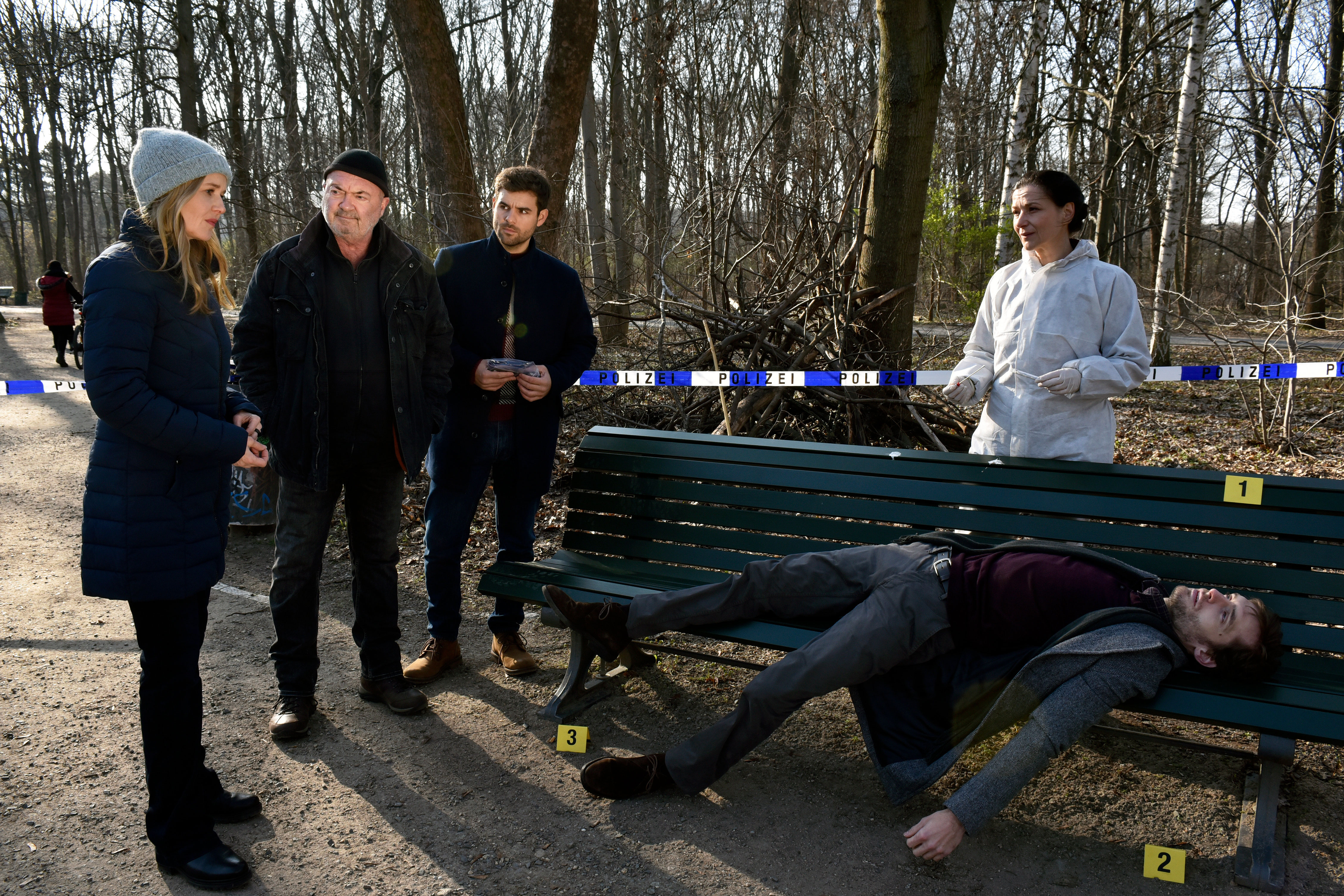 Tages Tipp Tatort Der Bose Konig So 11 4 20 15 Uhr Ard Wolfgang Wittenburg Journalist