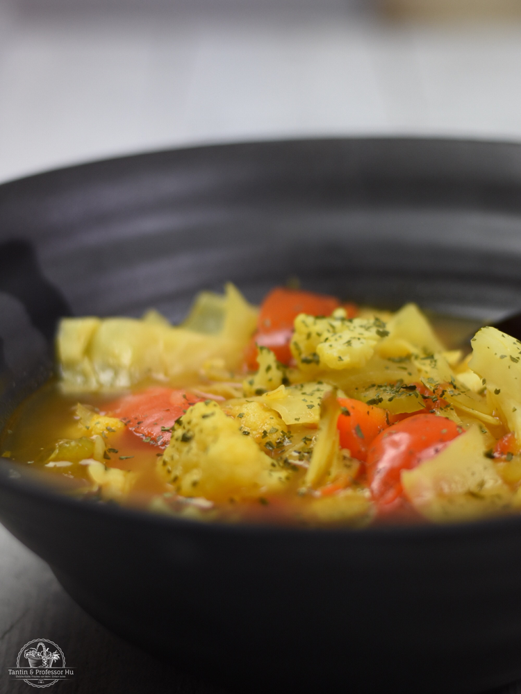 Magische Kohlsuppe im Asiastyle - KITCHEN WITH A VIEW
