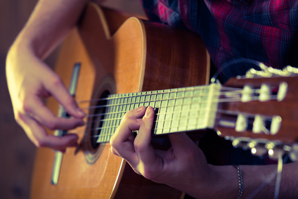 Gitarre lernen in Potsdam und Berlin in der Musikschule Klangkunst