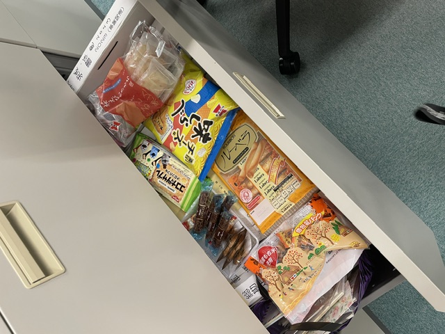 キャビネットの中身