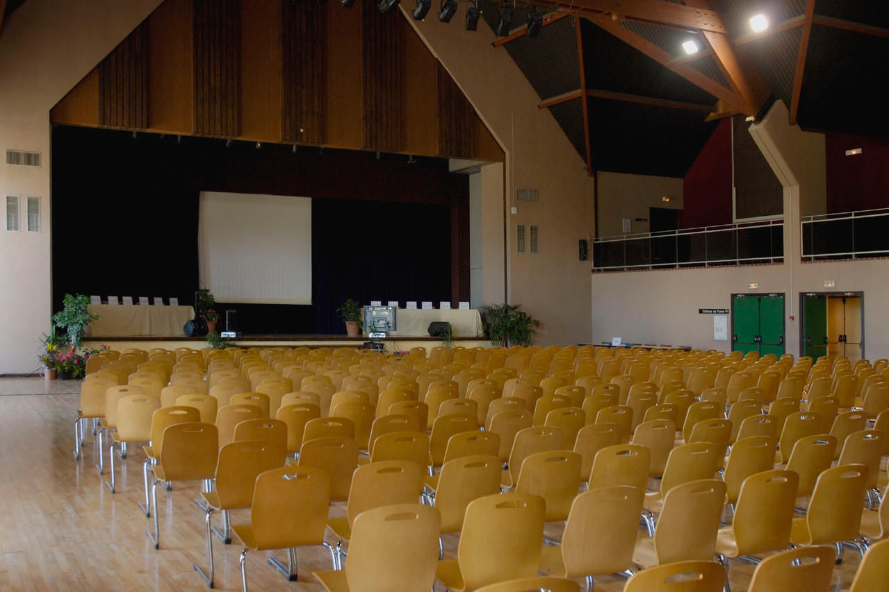 Centre de rencontres baume les dames