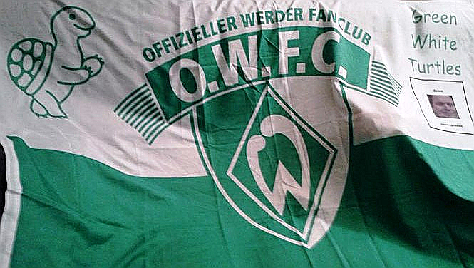 Unser Fanclub besteht seit dem 01.06.2015. Auf die Idee hat uns unser lieber Freund Aron Rothe gebracht, der uns leider viel zu früh für immer verlassen hat! Er erlebt viele schöne Momente nicht mehr mit, was uns alle sehr traurig macht!