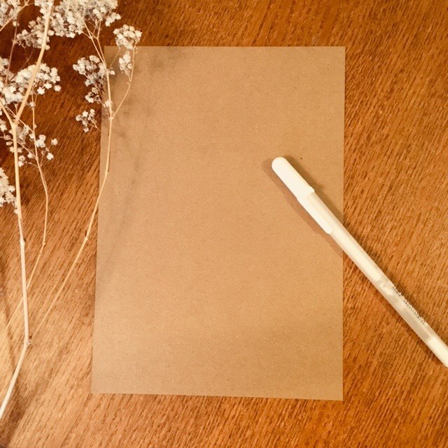 Lettering Anleitung für eine Musikmeditation - Papier und Stift