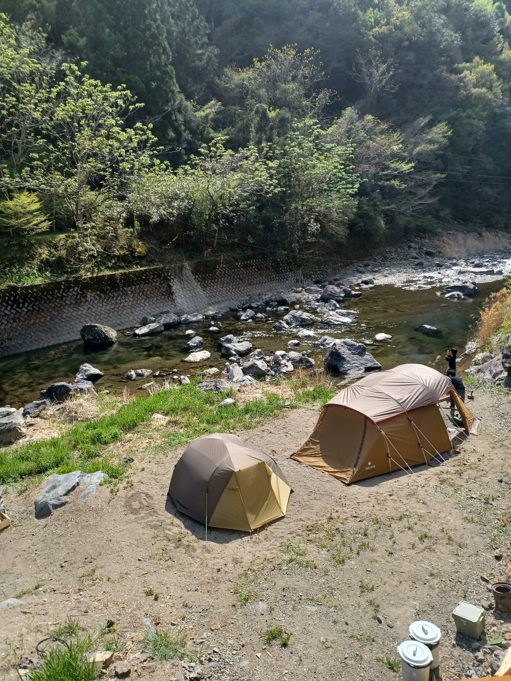 ツールームテント2張りです
