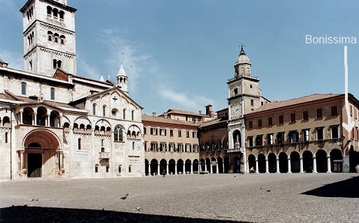 Piazza Grande e la Bonissima