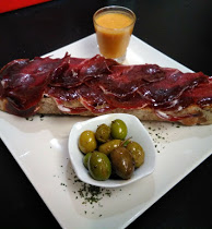 TOSTA DE CECINA