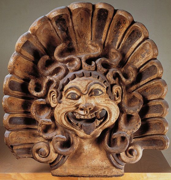 Maschera di Gorgona, Terracotta dipinta, V sec. a.C., Museo Nazionale di Villa Giulia (Roma)