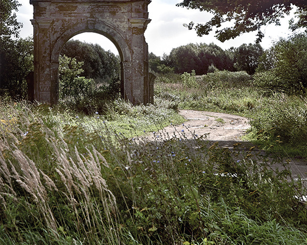 Gumbinė, Gumbinnen, Гусев | Gate To Perkaliai Manor | 34x34 cm | 2012