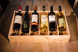 wijn cadeau voor wijnliefhebbers #13 wijn in houten kist