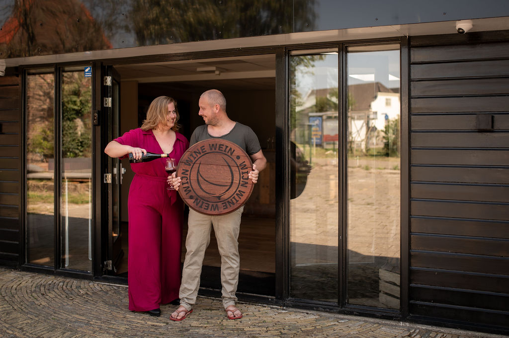 We openen ons eigen wijnpaleis in Hillegom!