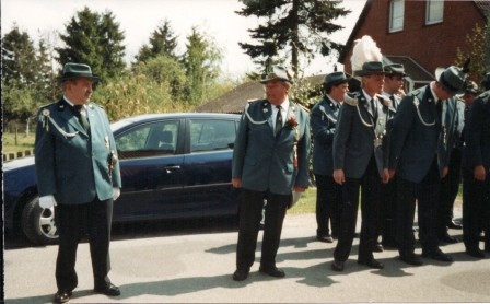 2005 Abholen des Vorjahreskönigs Jens Hesebeck