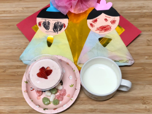 ひなまつりいちごムース