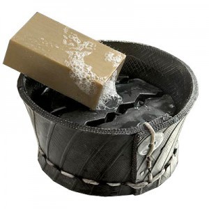 Porte savon en pneu recyclé
