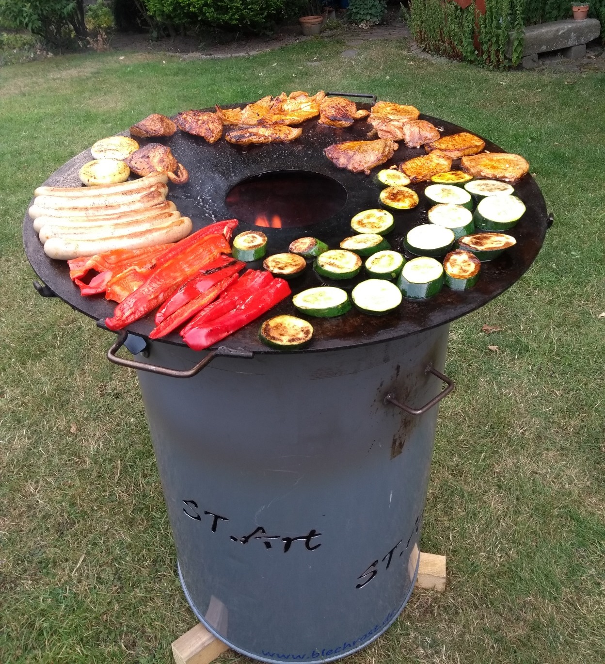 Feuertonnen ( 200 l ) - ST.Art Blechrost