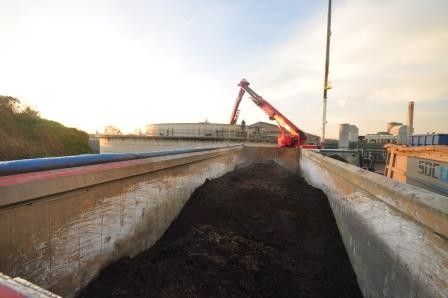 Fermenterreinigung bei Agrikracht Rumbeke in Belgien 